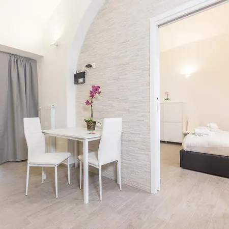 House Vaticano * Ρώμη